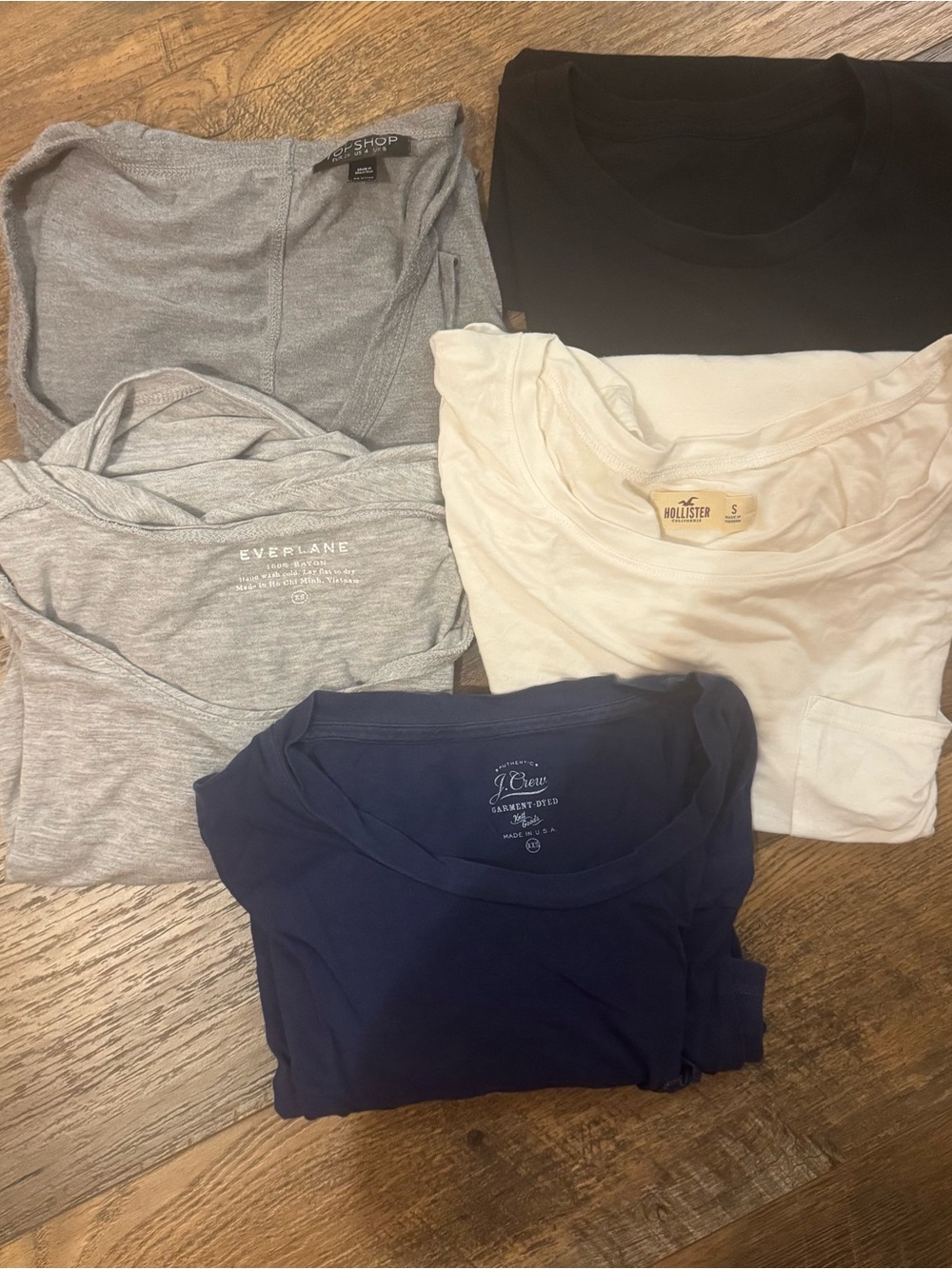 Mixed women T-Shirt Bundle - White & Gray